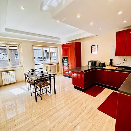 Luxurious Flat Close To The Vatican/Metro Roma Exterior foto